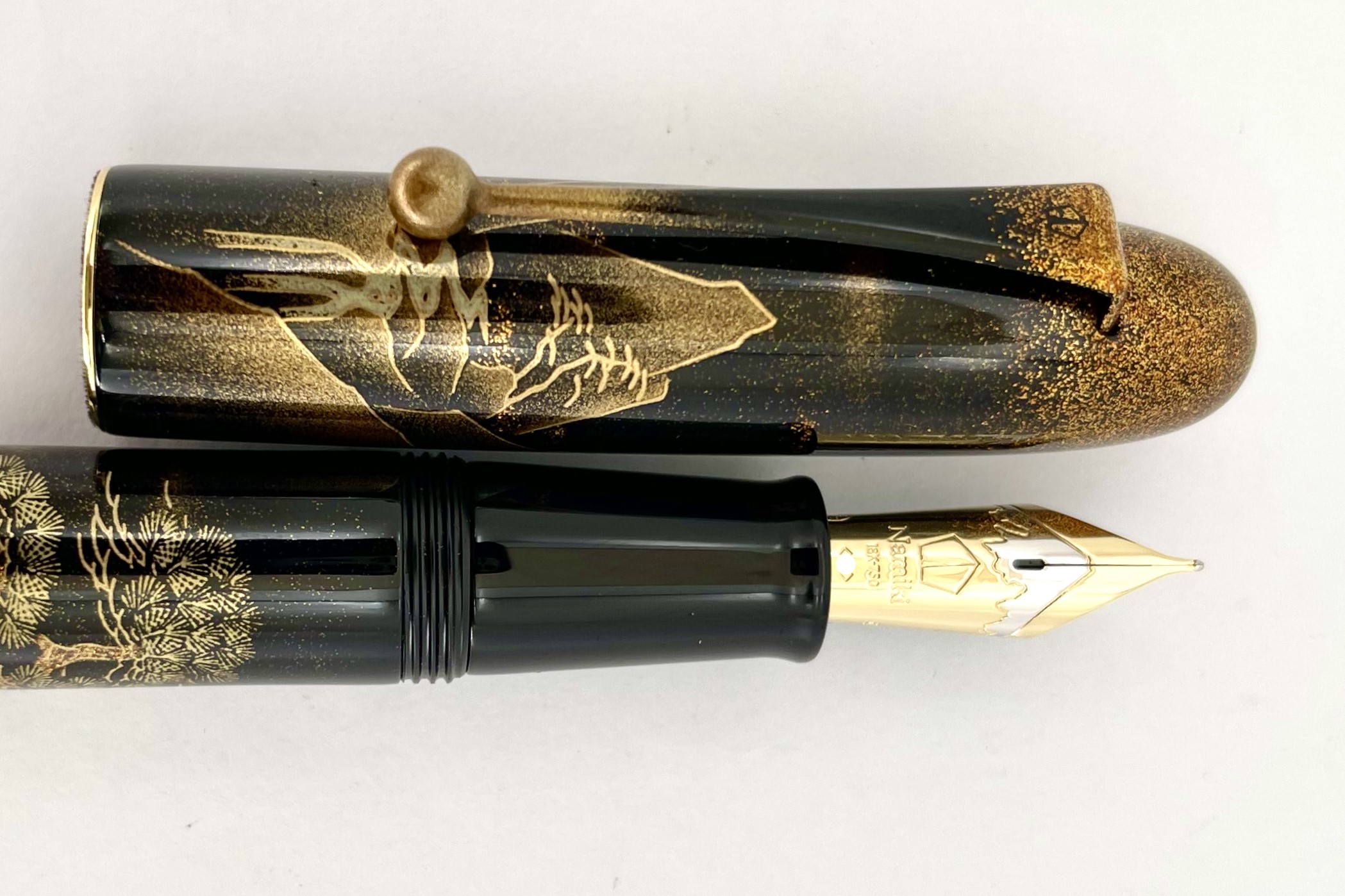 NamikiYukariRoyaleMakieNightSceneofPavilionFountainPen_N
